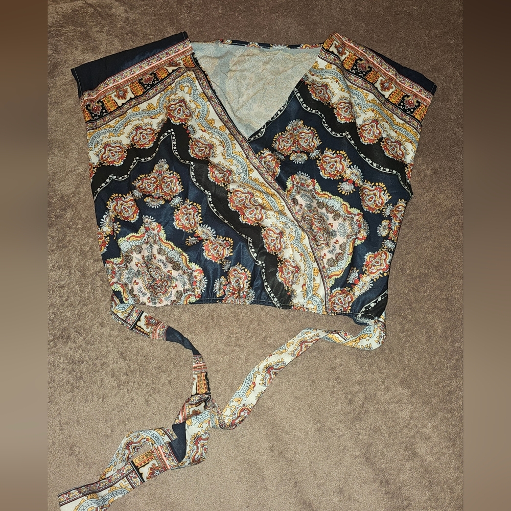 SHEIN Bohemian Crop Top